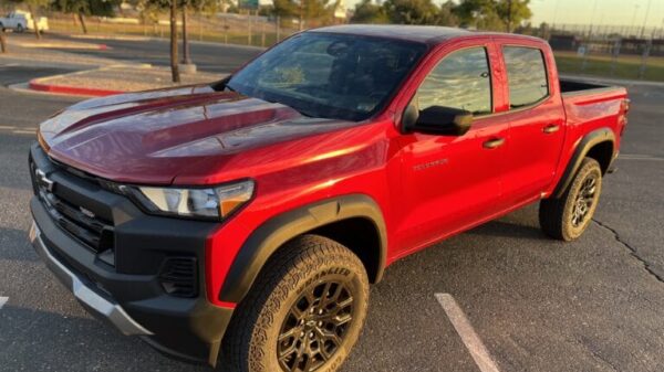 2023 Chevrolet Colorado Trail Boss 4WD Crew Cab