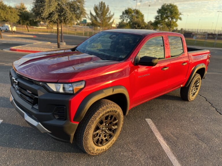 2023 Chevrolet Colorado Trail Boss 4WD Crew Cab